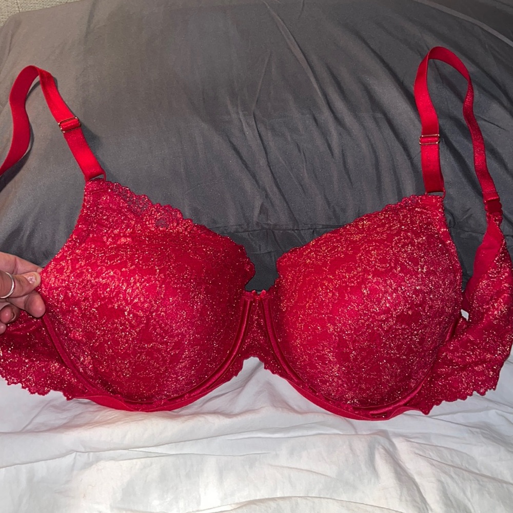 Red lace bra with gold sparkles